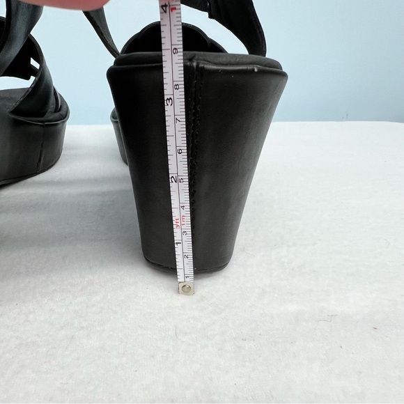 Korks by Kork-Ease Brie wedge sandals in black. New in box - Picture 9 of 10